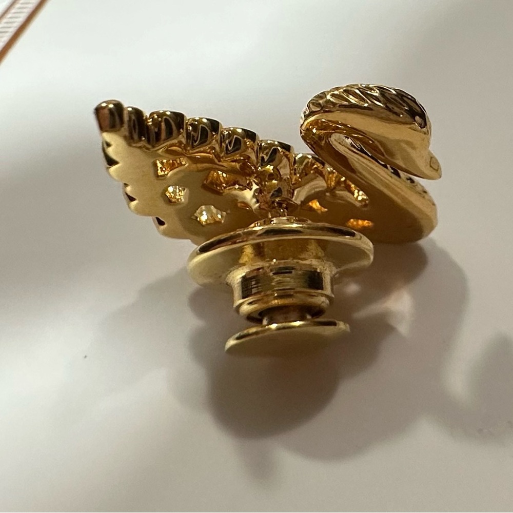 Vintage Gold-Tone Swan Brooch with Multicolour Rhinestones - Picture 7 of 9